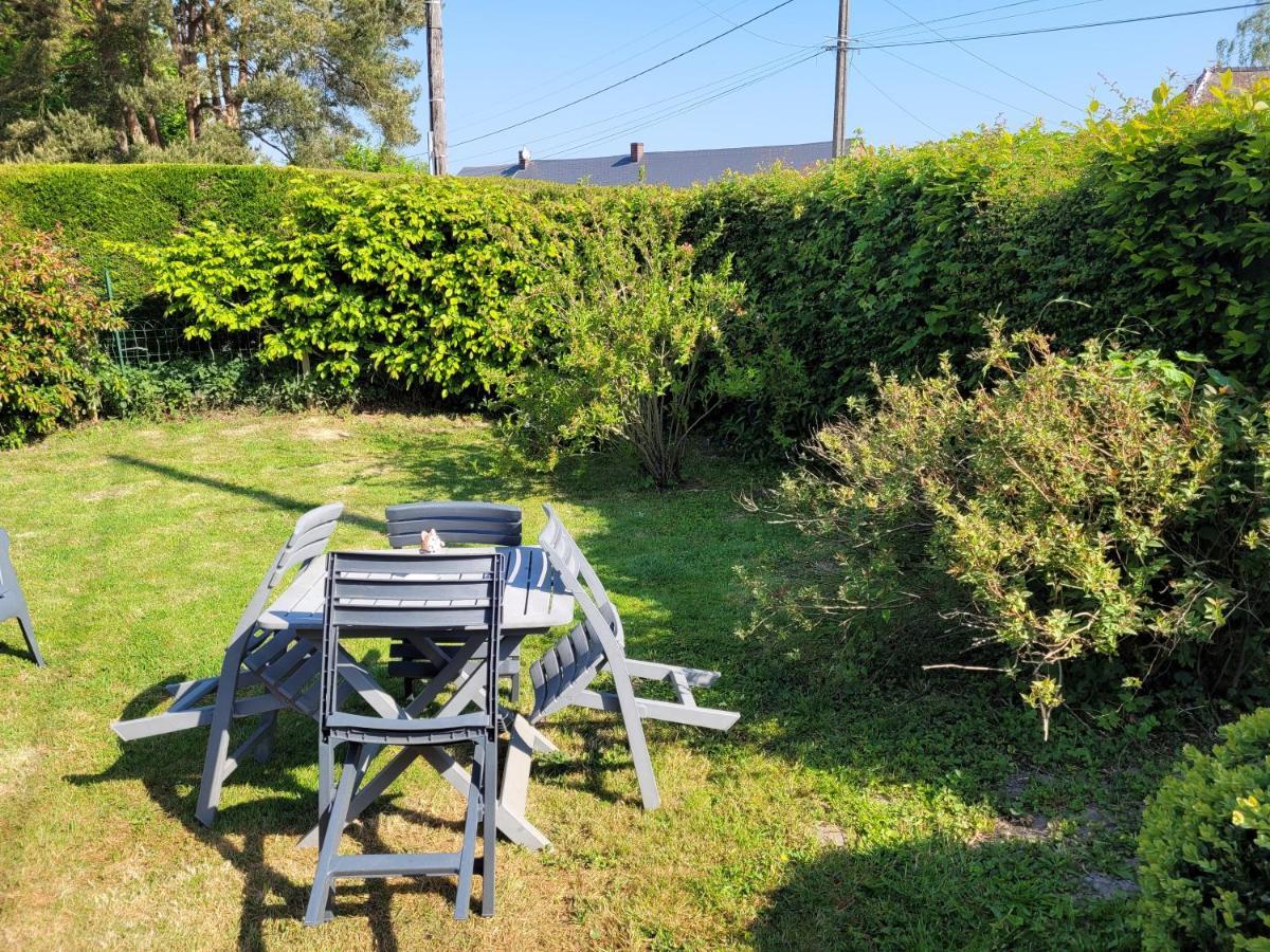 Studio Bienvenue Du Cote De Chez Nous Avec Jardin Privatif Wignehies Eksteriør billede