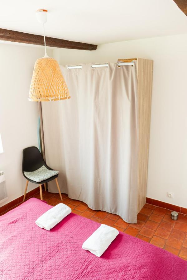 Studio Bienvenue Du Cote De Chez Nous Avec Jardin Privatif Wignehies Eksteriør billede